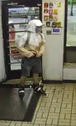 Rollerblading bro robs gas station with gun, knife then flees on getaway skates